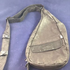 AmeriBag Bean crossbody bag